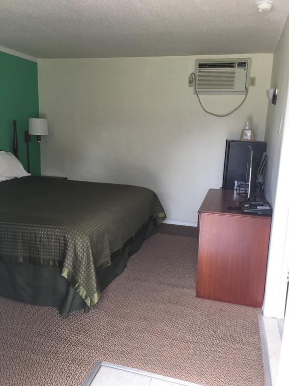 Travelers Inn Olney Esterno foto