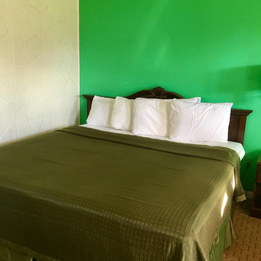 Travelers Inn Olney Esterno foto