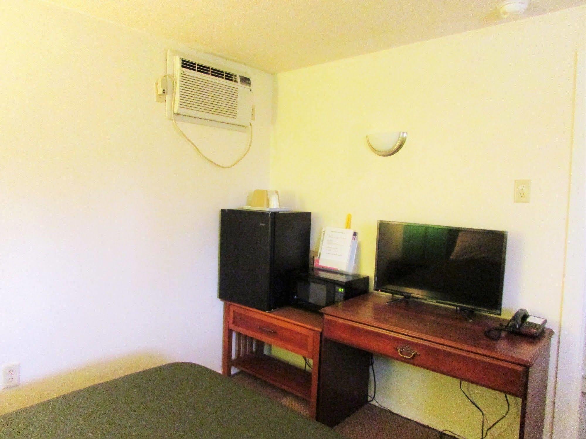 Travelers Inn Olney Esterno foto